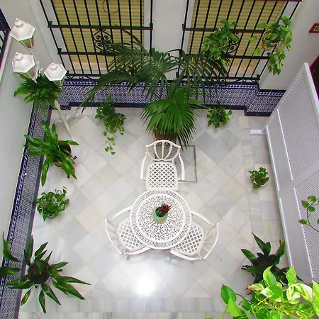 Mairena Hotel